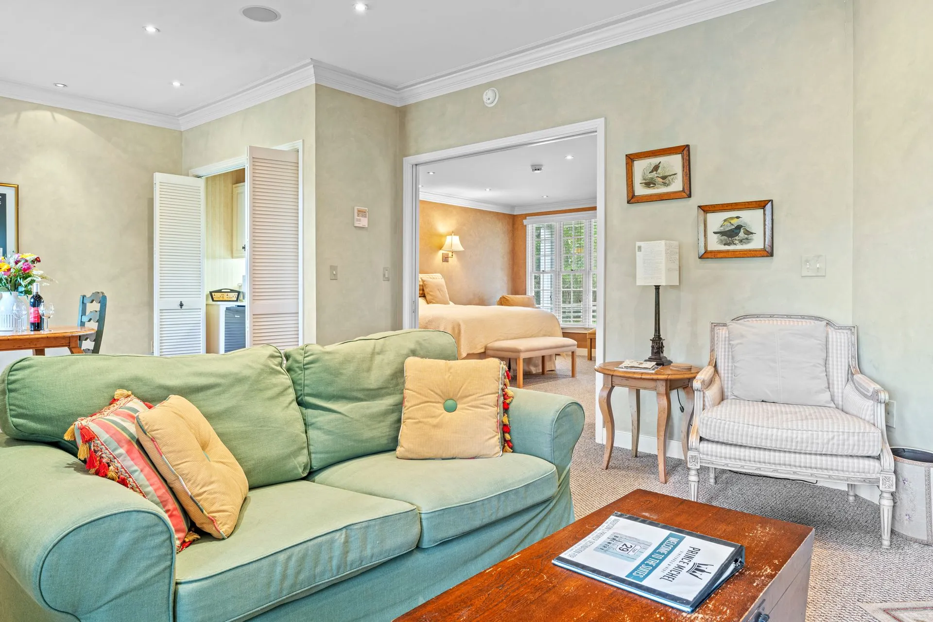 Suites+Living+Room-1920w